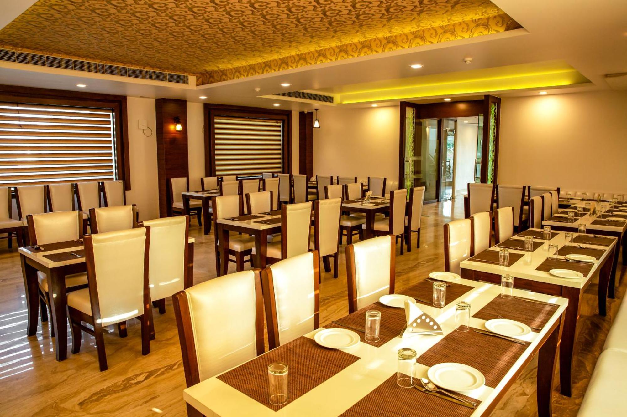 Spree Hotel Agra - Walking Distance To Tajmahal 外观 照片