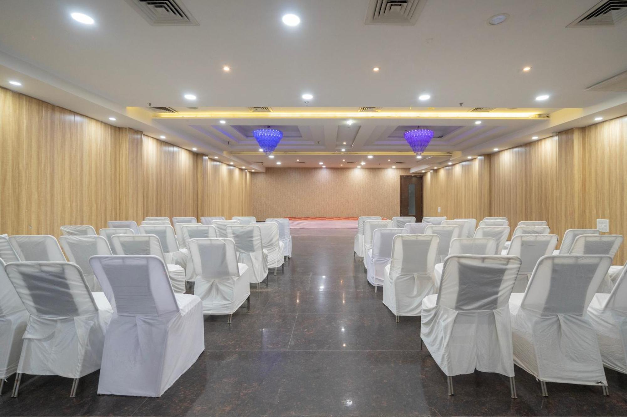 Spree Hotel Agra - Walking Distance To Tajmahal 外观 照片