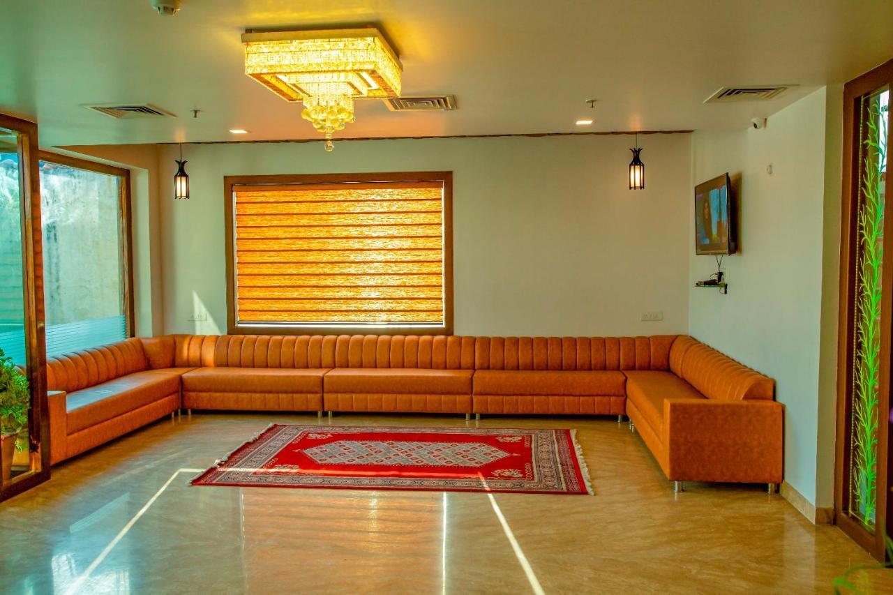 Spree Hotel Agra - Walking Distance To Tajmahal 外观 照片