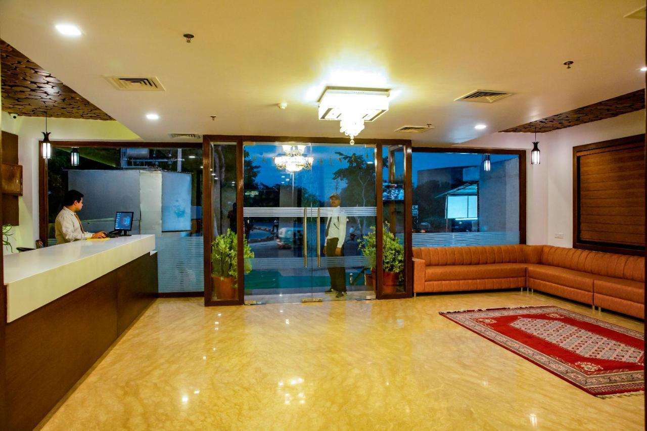 Spree Hotel Agra - Walking Distance To Tajmahal 外观 照片